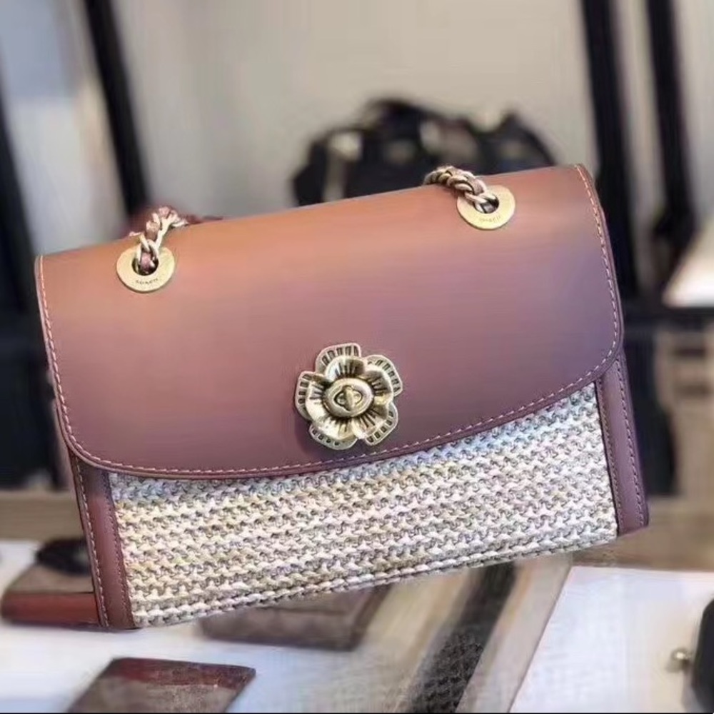 coach parker in colorblock straw/1941 saddle/brass - Picture 1 of 6